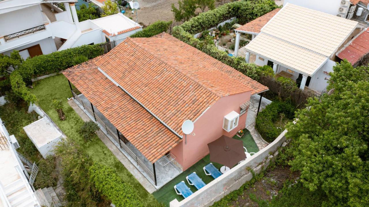 Villa Popi On The Beach Of Agios Gordios Agios Gordios  Extérieur photo